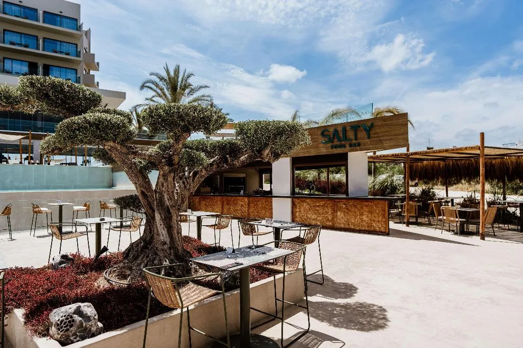 Bar, Cavo Zoe Seaside Hotel, Cyprus
