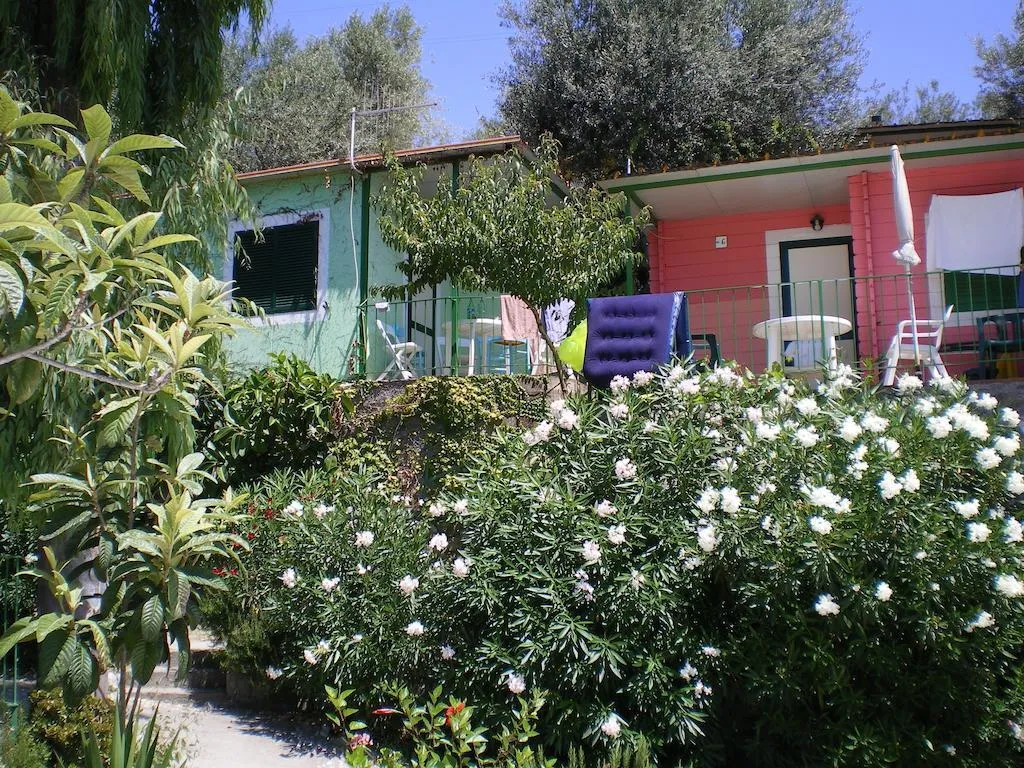 Room, Villaggio Residence Nettuno, Naples