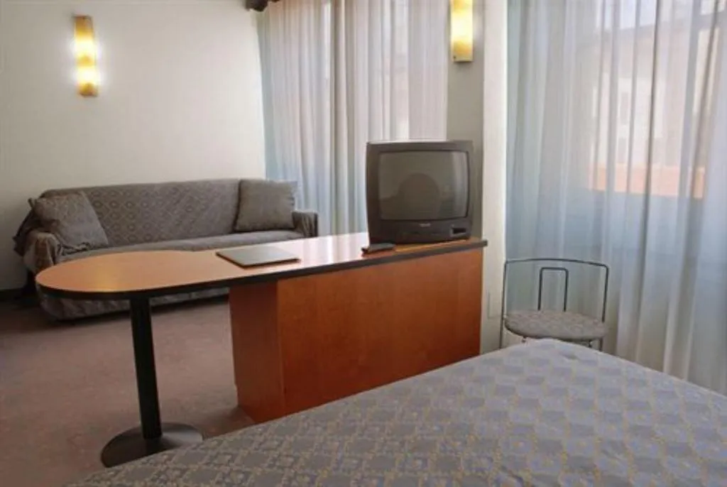 DOUBLE SINGLE USE WITH DOUBLE BED Room, Hotel Delle Nazioni, Milan