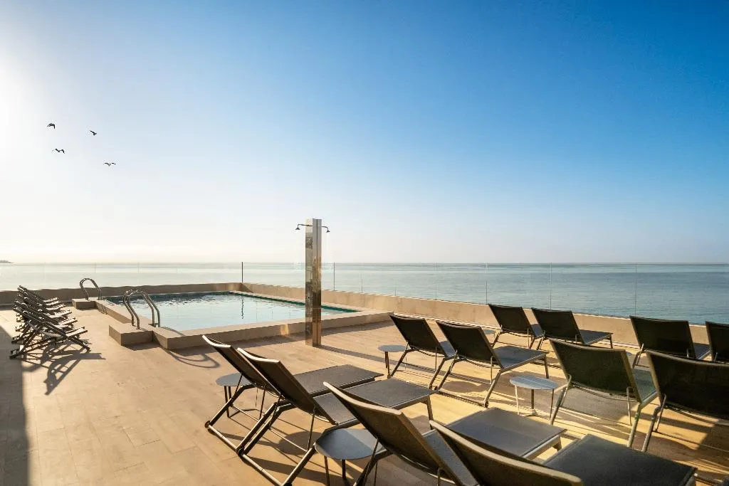 Pool, Innside Alicante Porta Maris, Costa Blanca