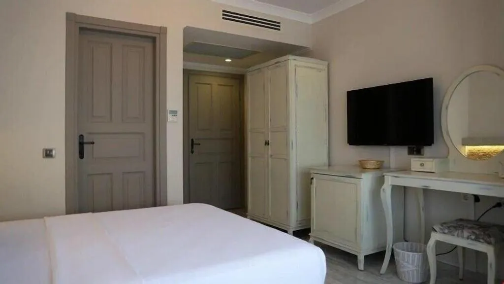 Room, Triangulo Hotel, Izmir