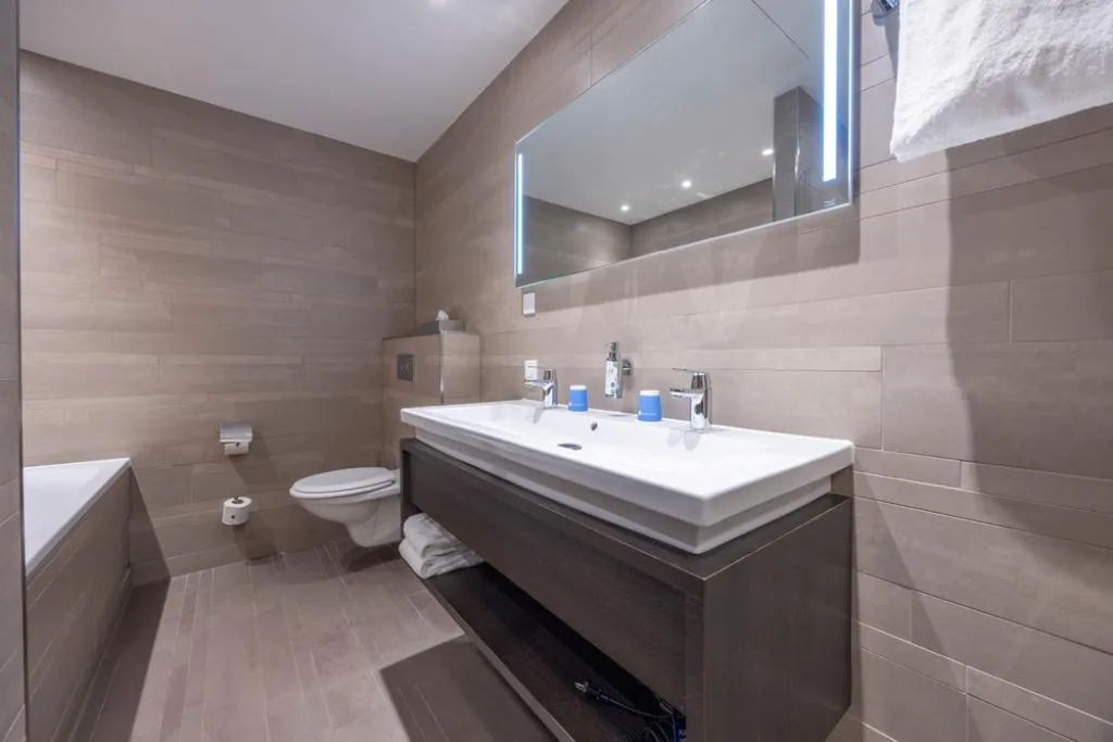 JUNIOR SUITE STANDARD Room, Fletcher Hotel-Restaurant Nautisch Kwartier, Amsterdam