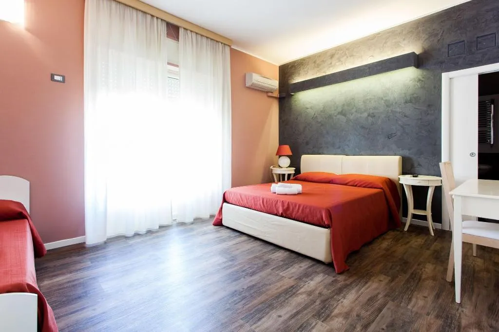 Room, Agramante, Palermo