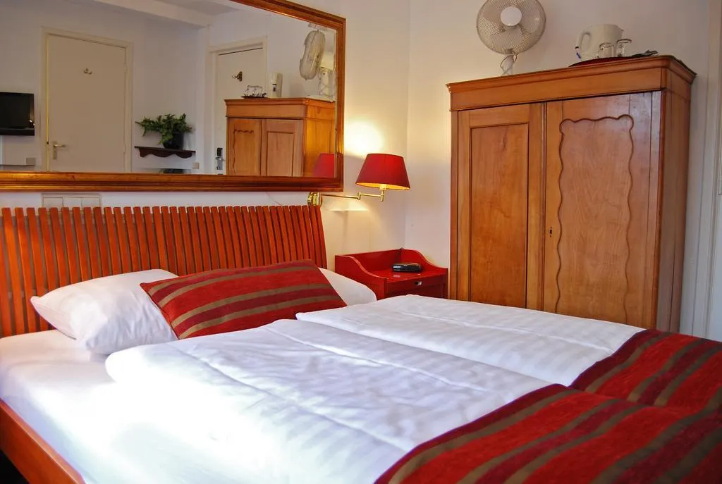 General view, Amsterdam House Hotel, Amsterdam