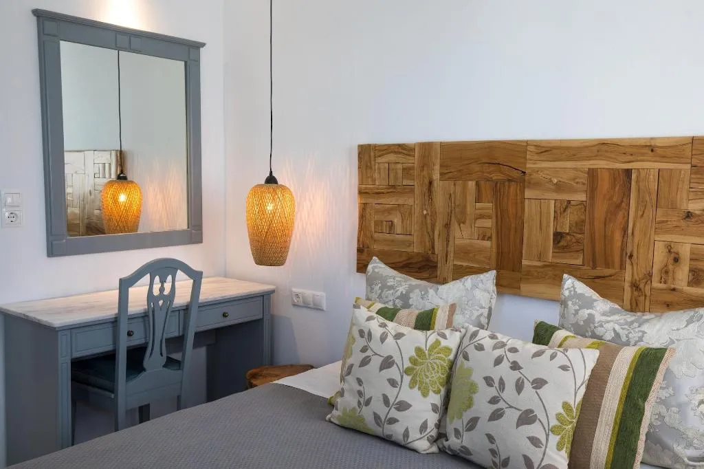 DOUBLE GARDEN VIEW Room, Villa Konstantin Rooms & Suites, Mykonos