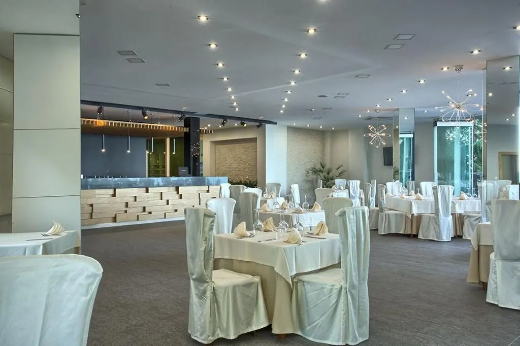 Restaurant, Luna Beach Hotel, Varna