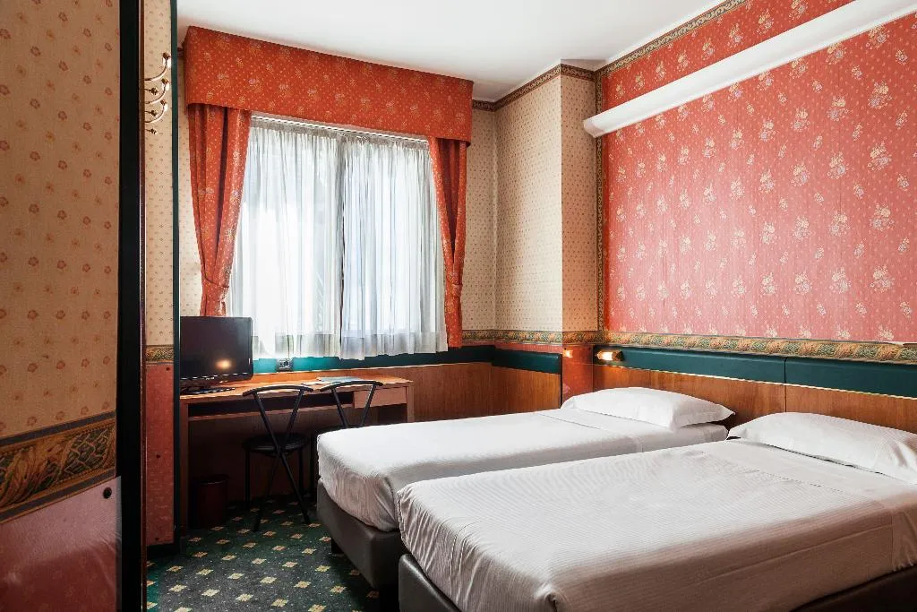 TWIN STANDARD Room, Hotel Des Etrangers, Milan