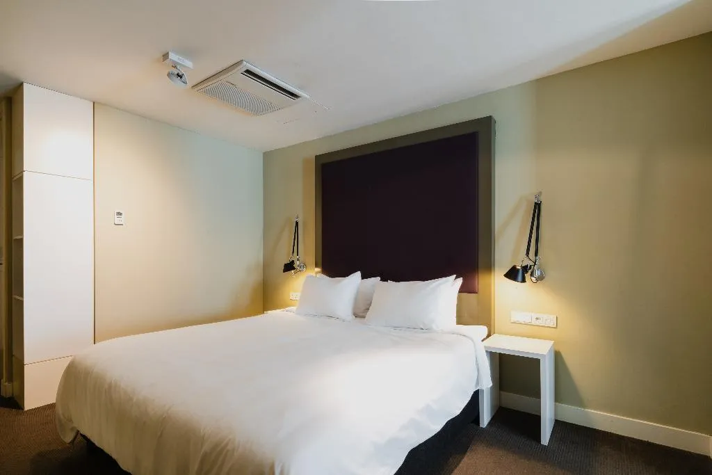 Room, Hotel Roemer, Amsterdam