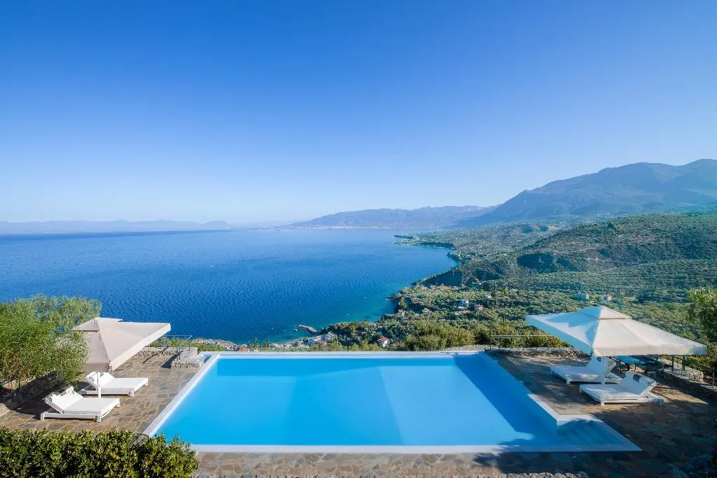 CHALET WITH PRIVATE POOL Room, Searocks Exclusive Village, Kalamata