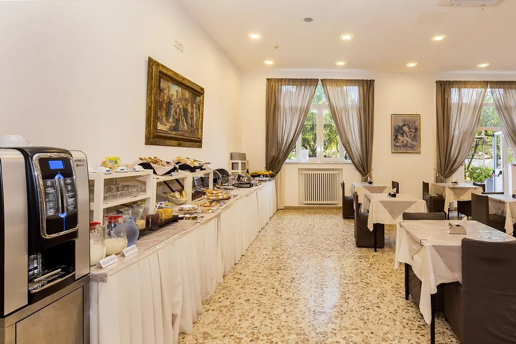 Restaurant, Sisters' Hostel, Naples