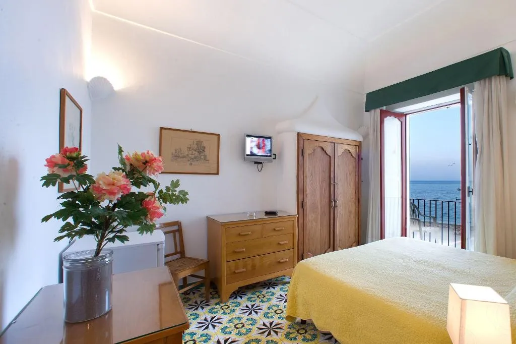 Room, La Caravella Positano, Naples