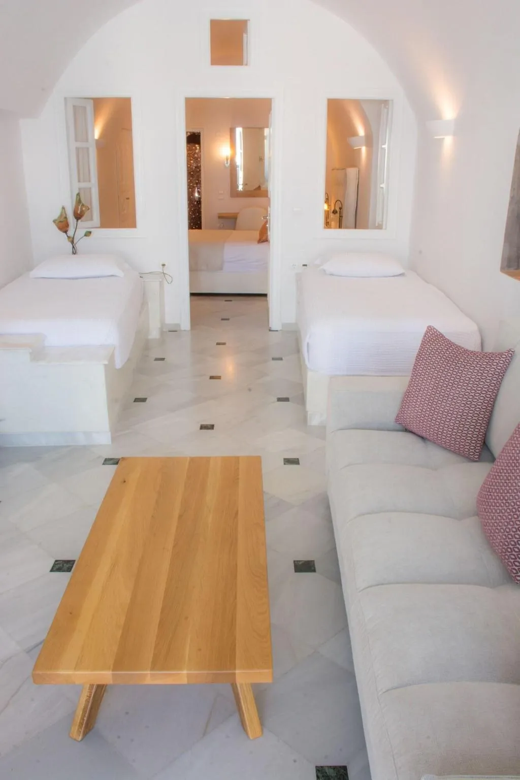 SUITE QUEEN SIZE BED Room, Anteliz Hotel And Suites, Santorini