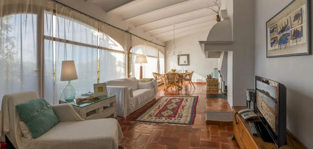 APARTMENT CAPACITY 3 Room, La Plaça Madremanya, Costa Brava