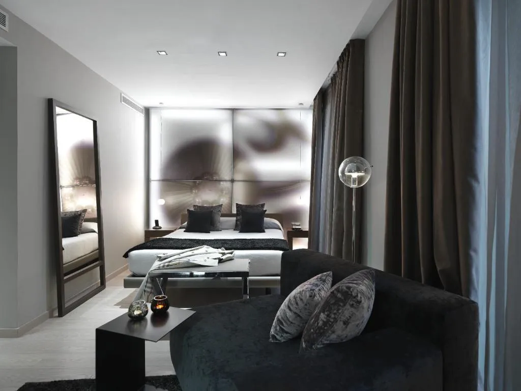 Double or Twin DELUXE Room, España Ocean Drive Newly Renovated, Barcelona
