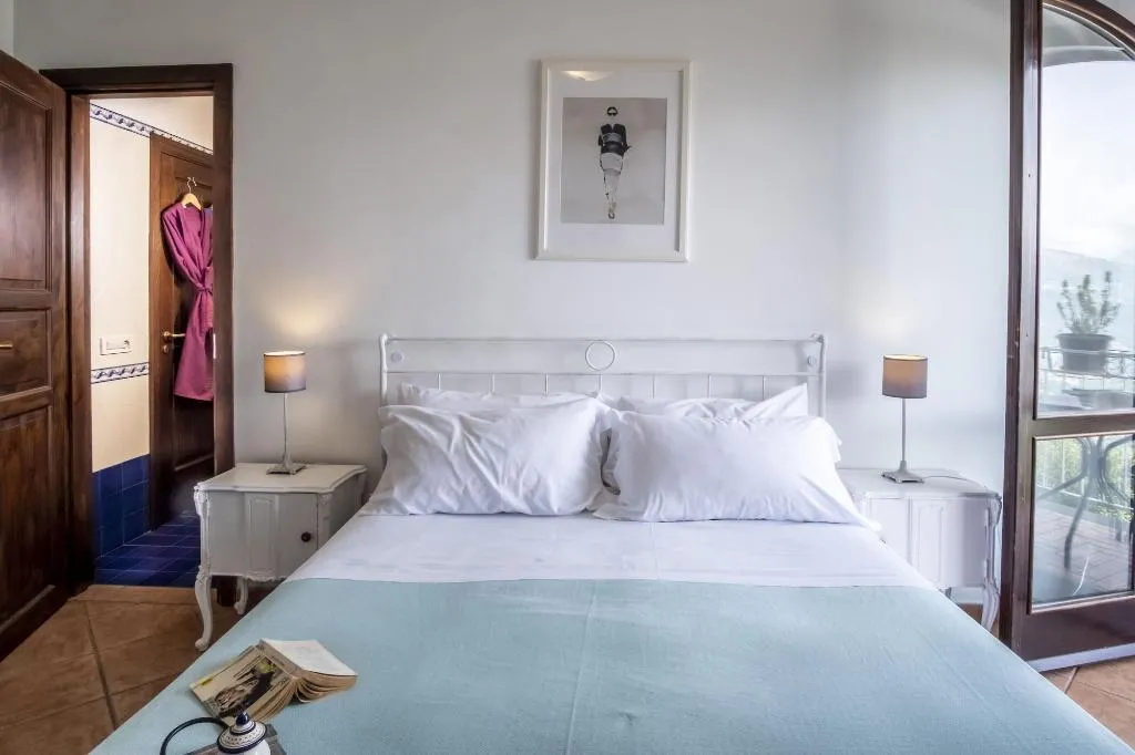 Room, Bed & Breakfast Villa Monica, Naples