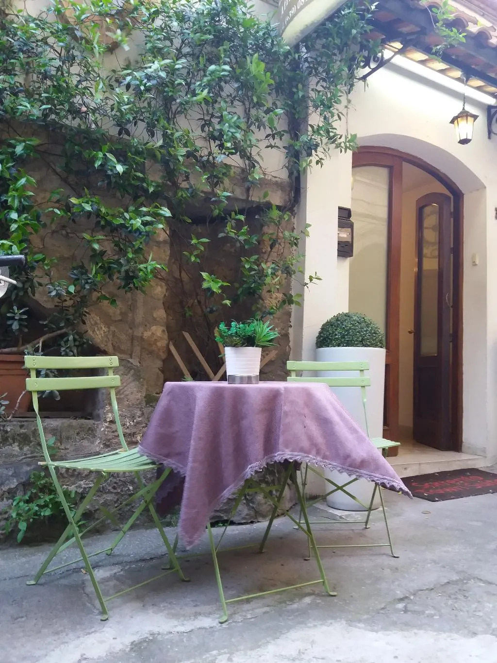 Lobby, Sorrento Town Suites, Naples