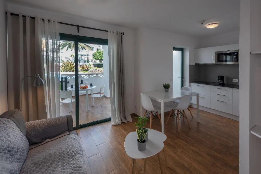 APARTMENT SUPERIOR TWO BEDROOMS Room, Los Rosales, La Palma