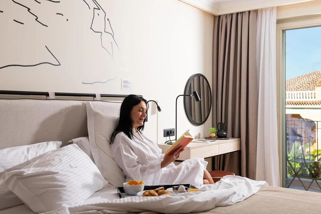 Double or Twin DELUXE WITH BALCONY Room, Epoch House & The Orange Shop Adults Only, Kalamata