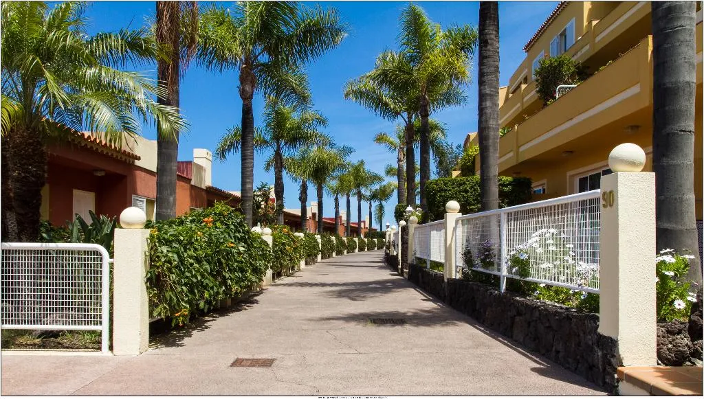 Terrace, Hotel Spa La Quinta Park Suites, Tenerife
