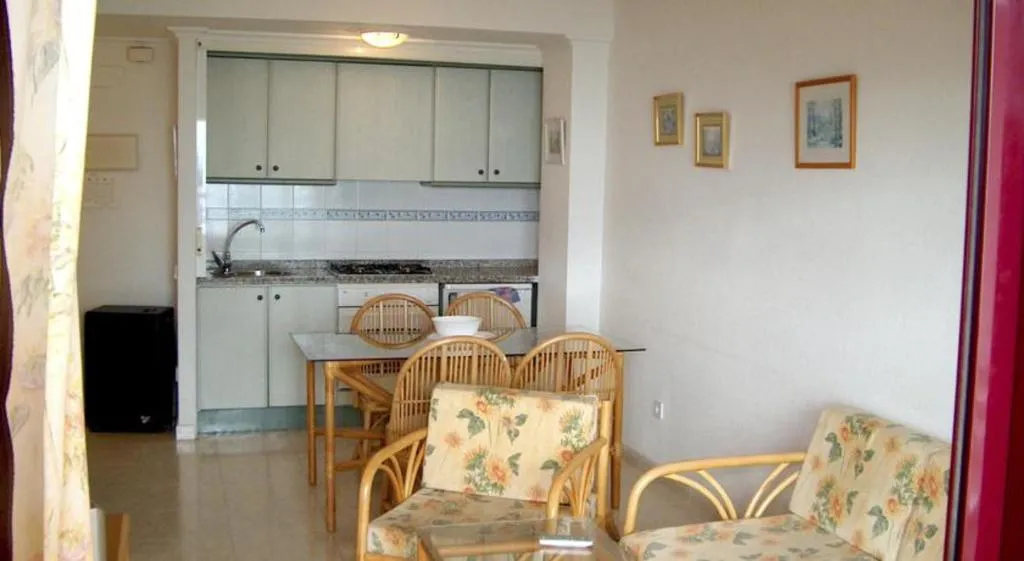 APARTMENT CAPACITY 5 TWO BEDROOMS Room, Zafiro, Costa Blanca