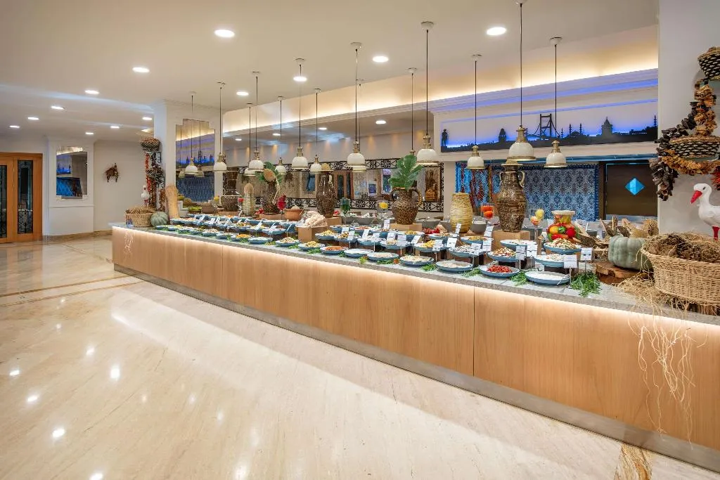 Restaurant, Miramare Queen, Antalya