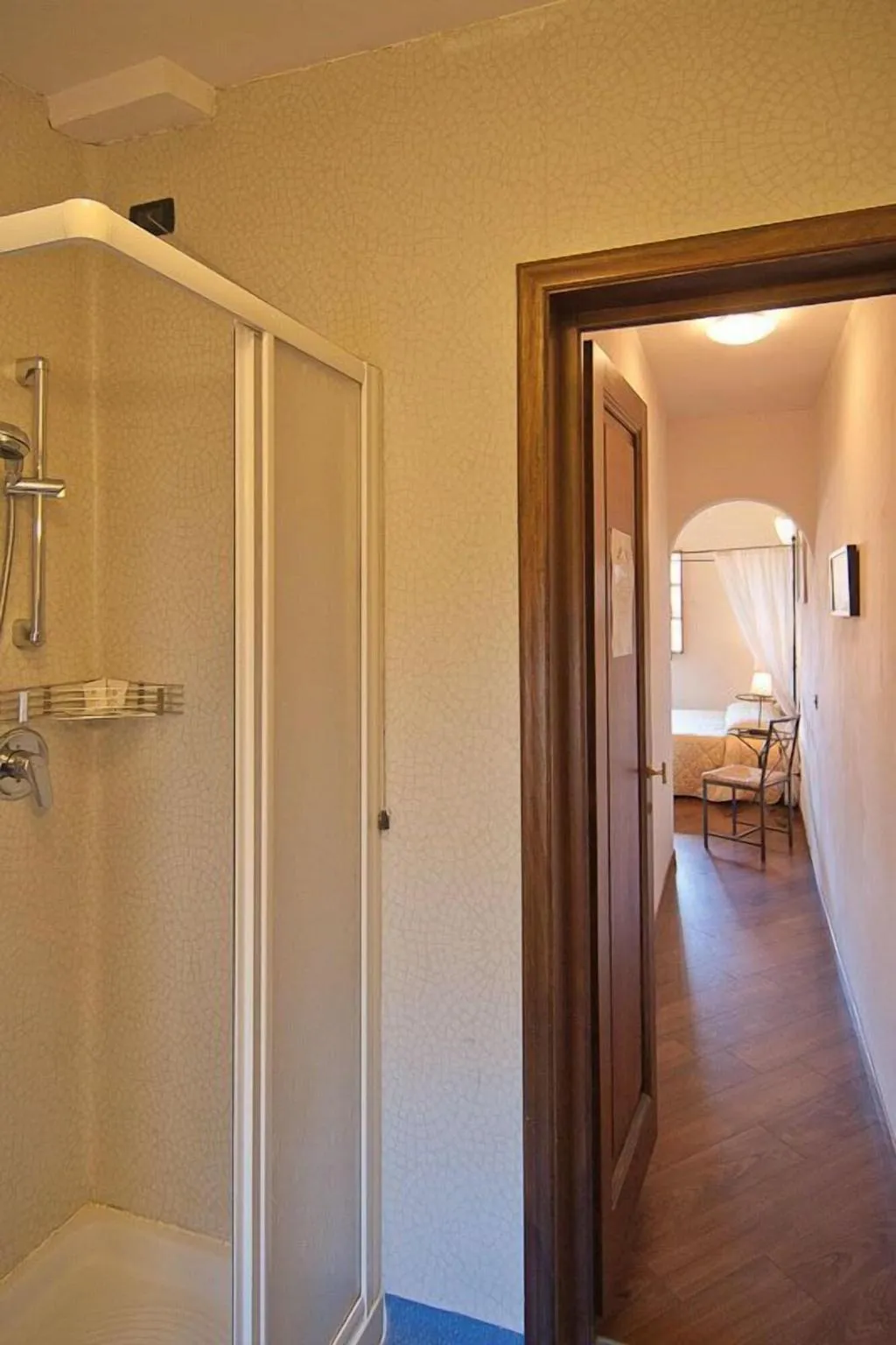 Room, Arco Antico, Florence