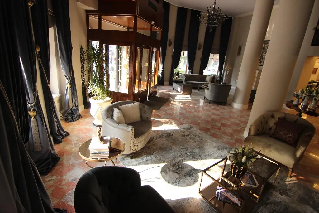 Lobby, Atlas Hotel Izmir, Izmir