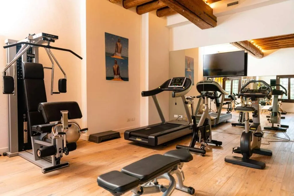 Sports and Entertainment, La Barchessa di Villa Pisani, Venice