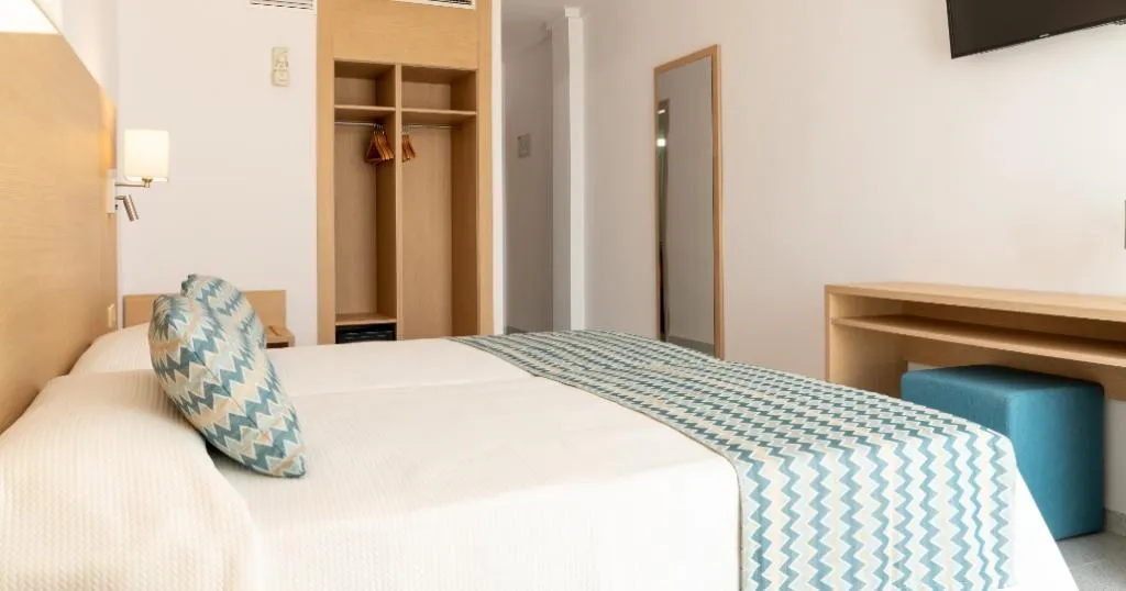 Double or Twin SUPERIOR WITH BALCONY Room, Riutort, Majorca