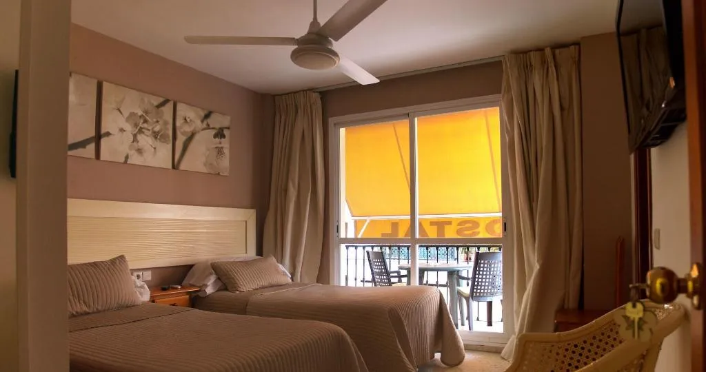 Room, Hostal Gonzalez, Costa Del Sol