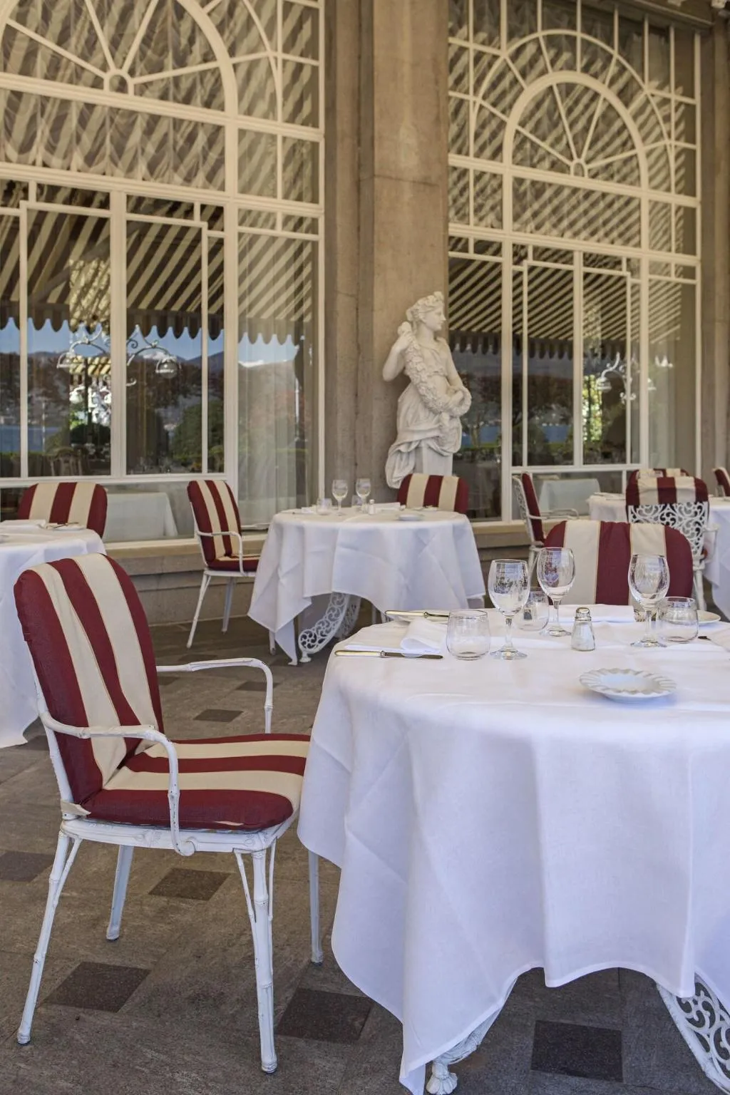 Restaurant, Des Iles Borromees, Milan