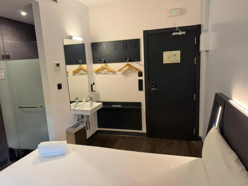 DOUBLE STANDARD Room, Four Points Flex by Sheraton Málaga Centre, Costa Del Sol