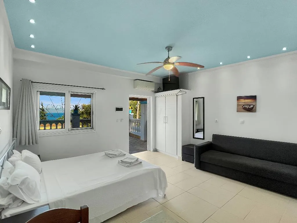 STUDIO SUPERIOR SEA VIEW Room, Andromaches Holiday apartments, Corfu