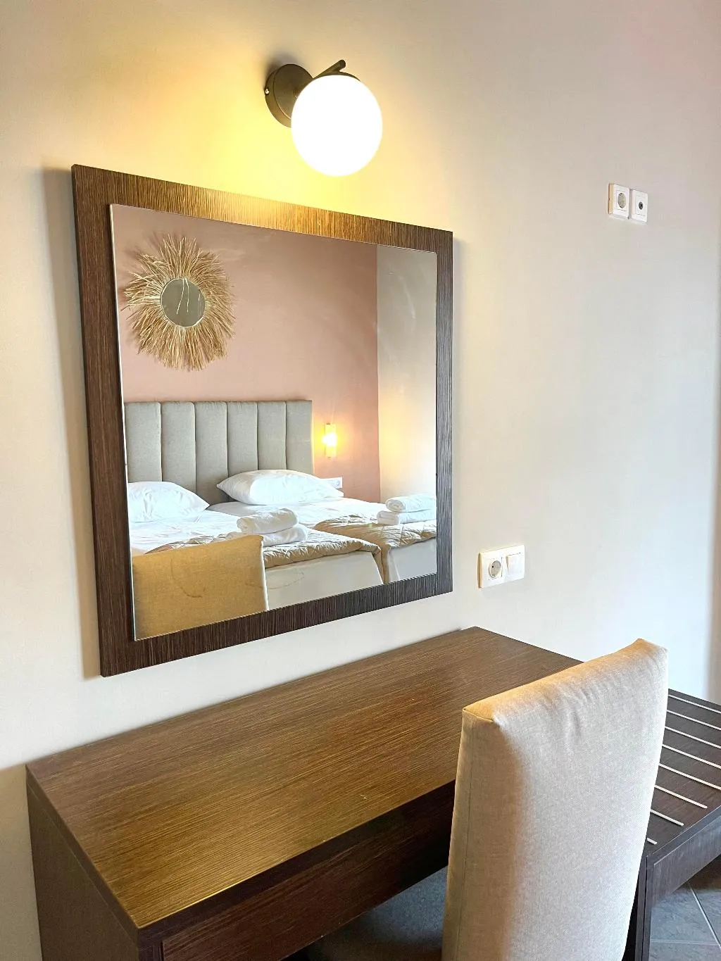TRIPLE STANDARD Room, Oasis Beach Club, Corfu