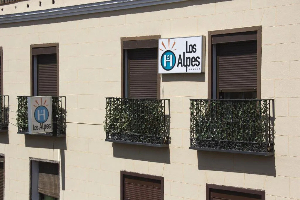 General view, Hostal Los Alpes, Madrid