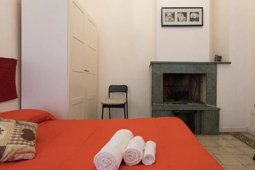 Room, B&B Ai Tintori, Palermo