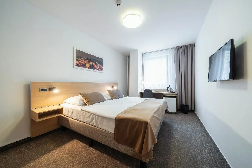 Double or Twin STANDARD Room, Ehrlich Hotel, Prague