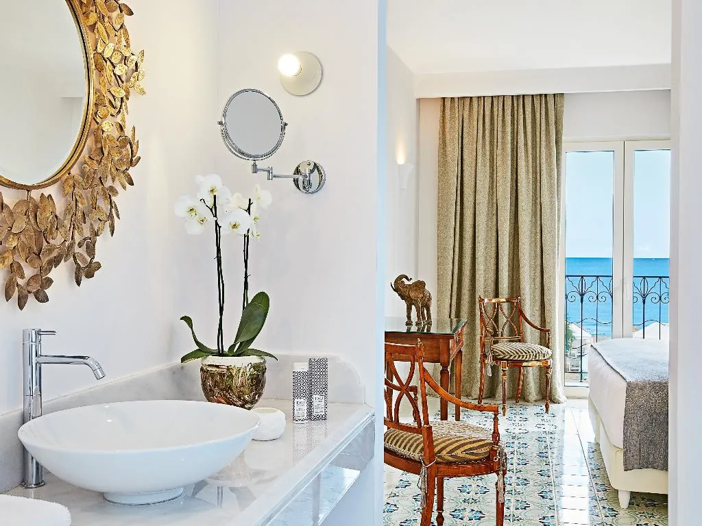VILLA TWO BEDROOMS WITH PRIVATE POOL Room, Caramel, A Resort to Live, Crete