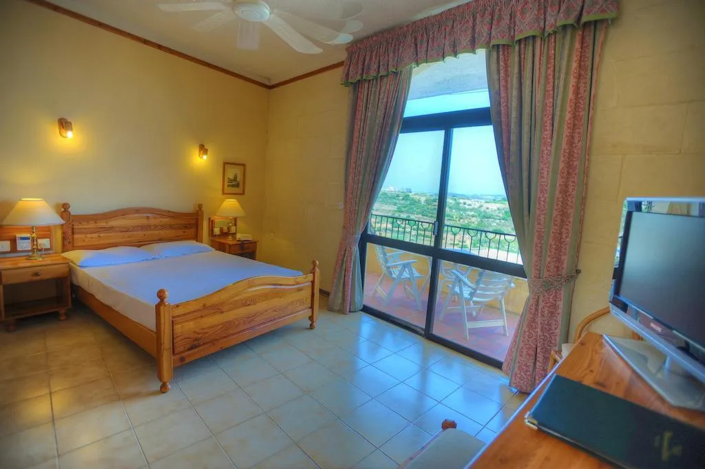 DOUBLE STANDARD Room, Cornucopia, Gozo