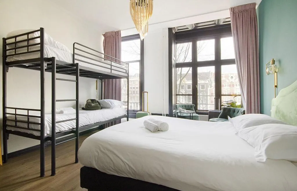 Room, Mr. Monkey Amsterdam, Amsterdam