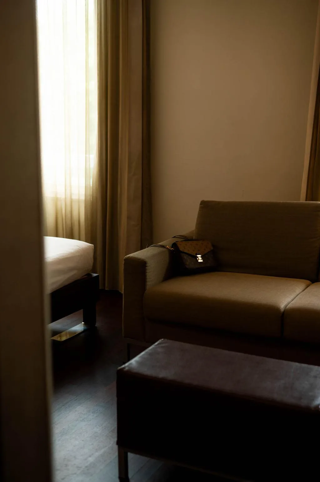 DOUBLE EXECUTIVE QUEEN BED Room, Axolute Comfort Hotel - Cantu, Milan