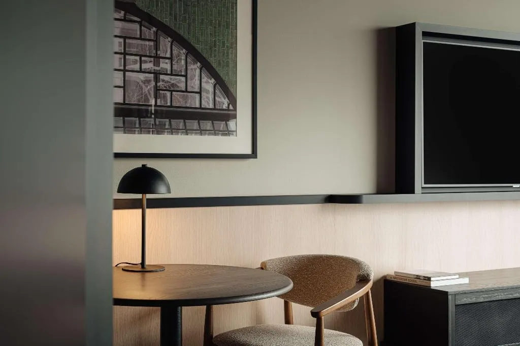 Room, DoubleTree by Hilton Amsterdam Centraal Station, Amsterdam