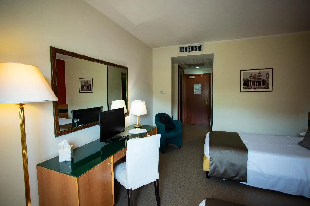 DOUBLE SINGLE USE STANDARD Room, BV Oly Hotel, Rome