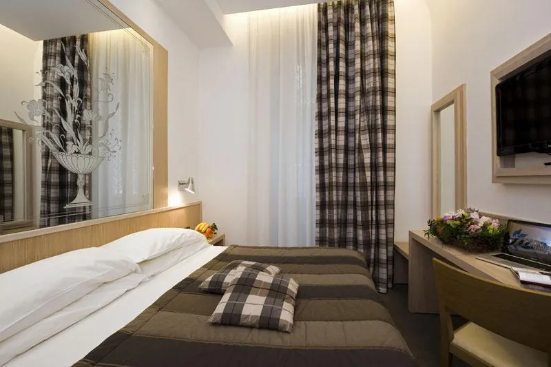 Double or Twin STANDARD Room, De Petris, Rome