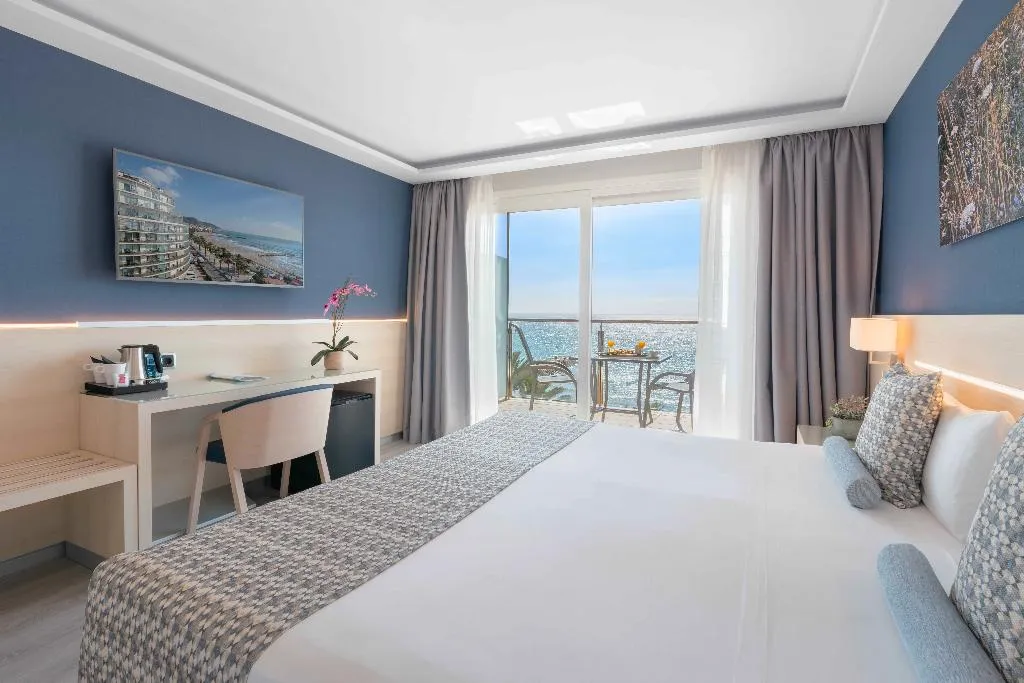 Double or Twin STANDARD Room, Calipolis, Costa Brava