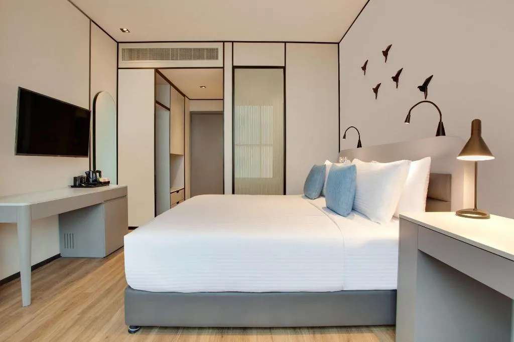 Room, Lemon Tree Hotel Jumeirah, Dubai, Dubai