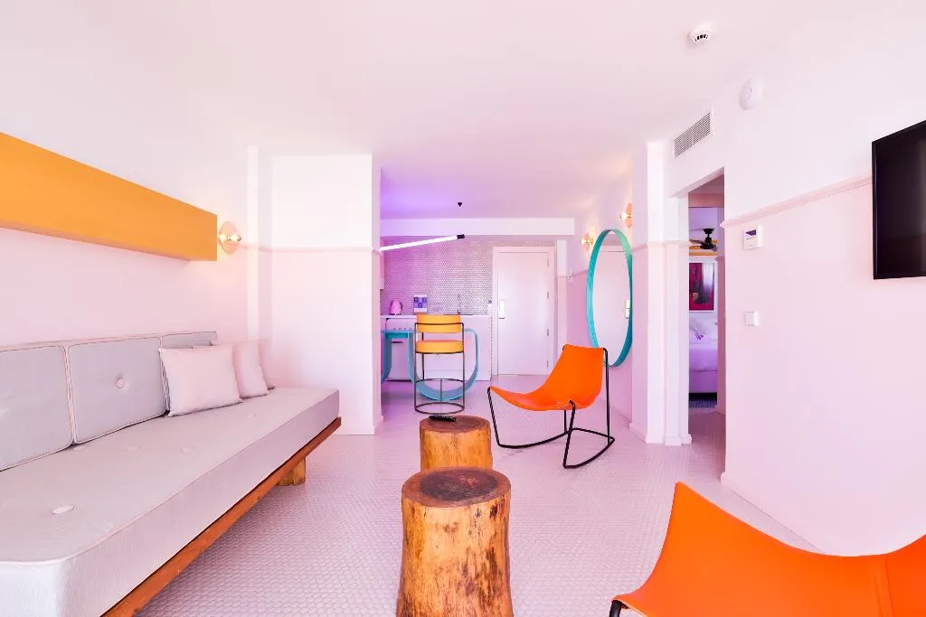 SUITE GRAND Room, Paradiso Art Hotel, Ibiza