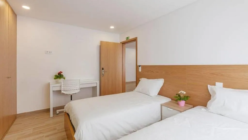 General view, Central Suites, Porto