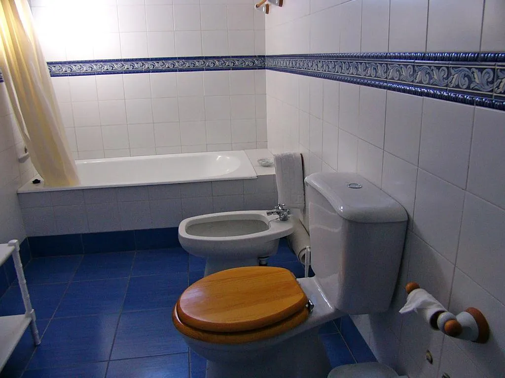 CHALET TWO BEDROOMS Room, Quinta De Paco D Anha, Porto