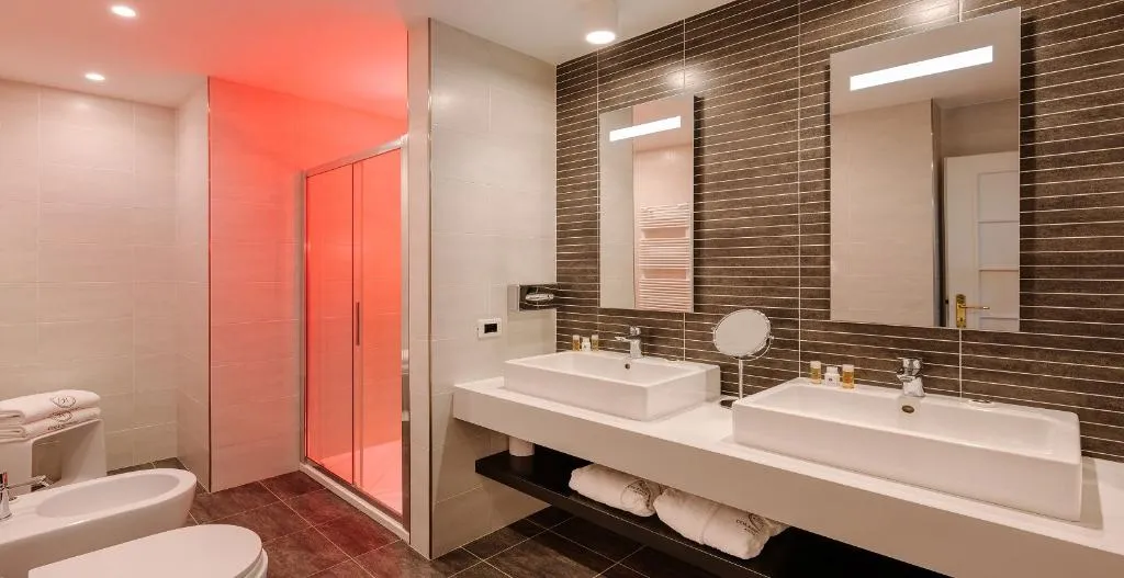 SUITE WITH BALCONY WITH VIEWS Room, Hotel Mentana, Milan